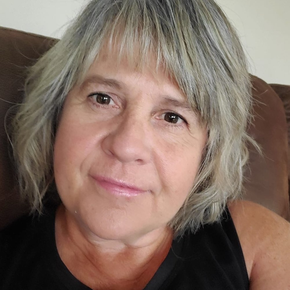 Meet your Posher, Pam